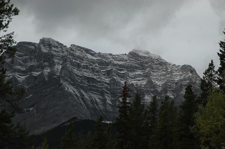 Lac Minnewanka (3).JPG